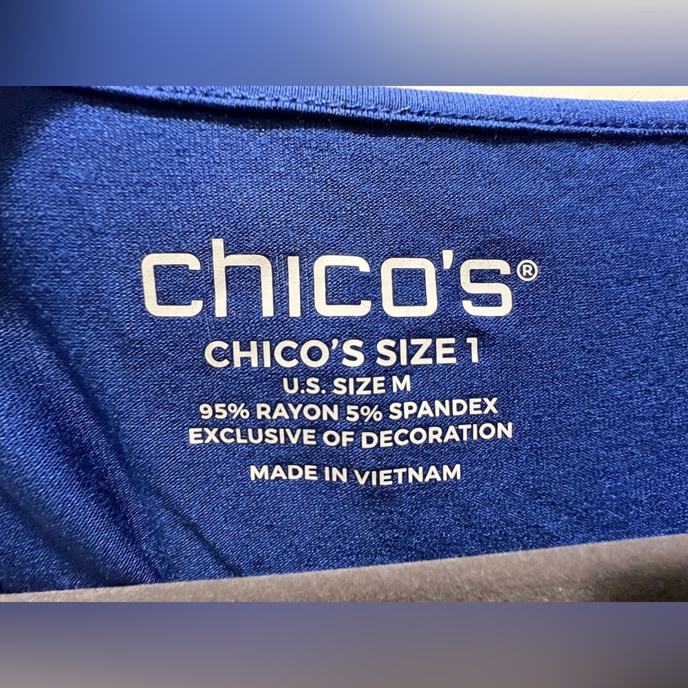 New Chico's Touch of Cool Neck Detail Polished Tank Rich Cobalt Blue Medium NWT - Picture 3 of 7